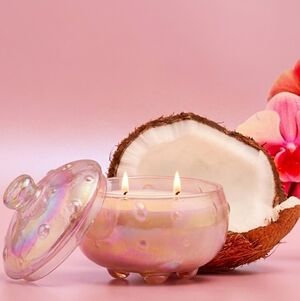 Iridescent Pink Glass Candle Jar with Lid | Two-Wick in Scent Creamy Santai